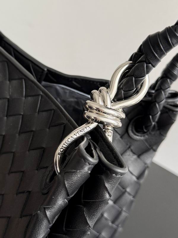 BTVA-Bags - Strap Story - 618