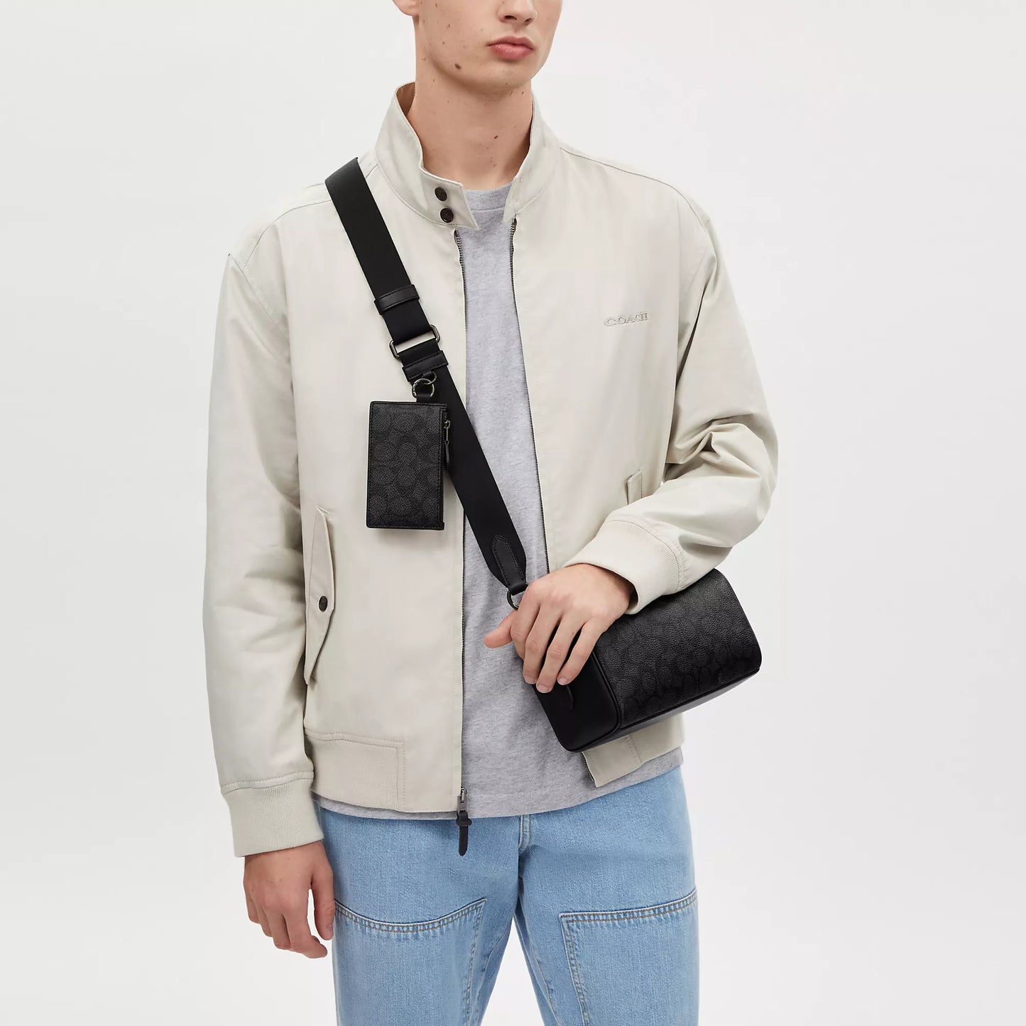 StrapStory - Crossbody 211