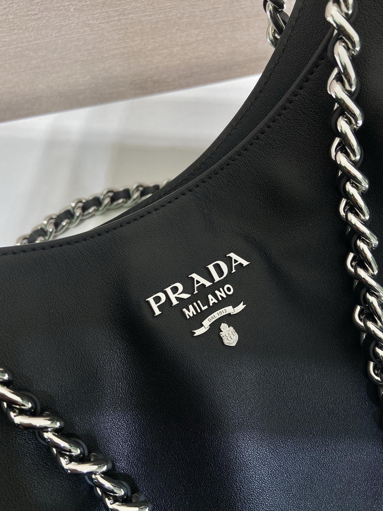 PRD-Bags - Strap Story - 1979