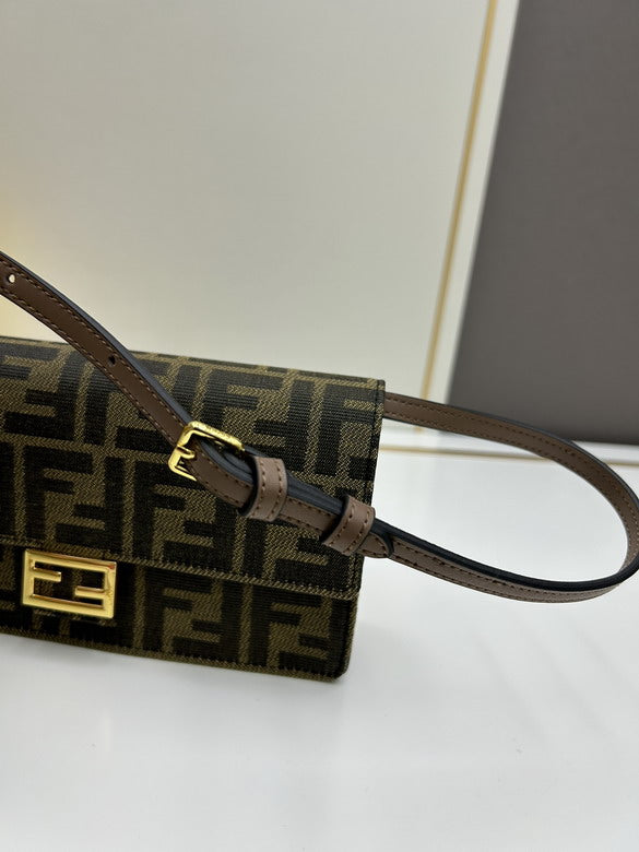 FDNI-Bags - Strap Story - 058
