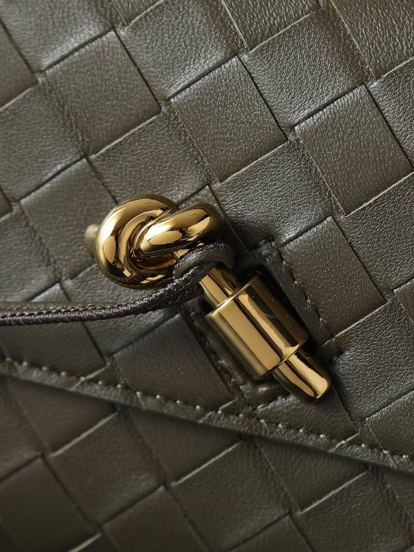 BTVA-Bags - Strap Story - 586