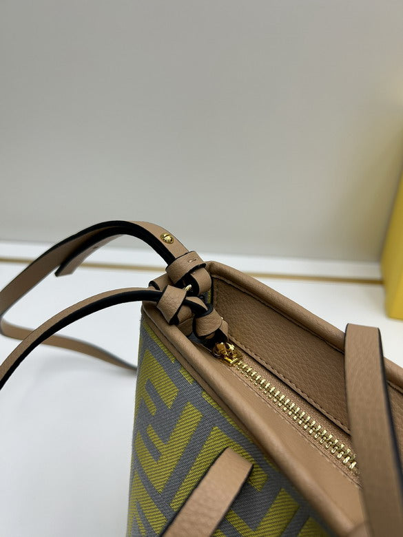 FDNI-Bags - Strap Story - 068