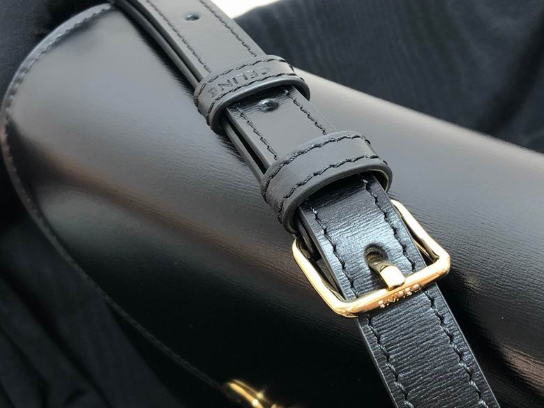 CLNE-Bags - Strap Story - 897