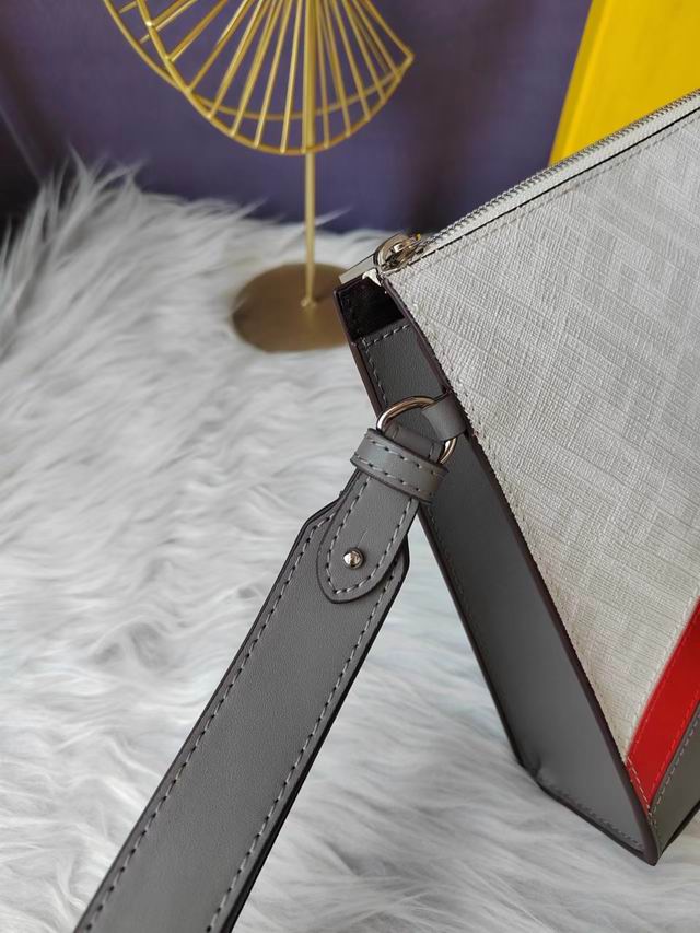 FDNI-Bags - Strap Story - 244
