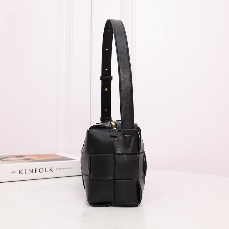 BTVA-Bags - Strap Story - 204