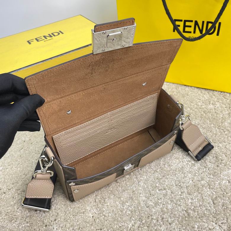 FDNI-Bags - Strap Story - 074