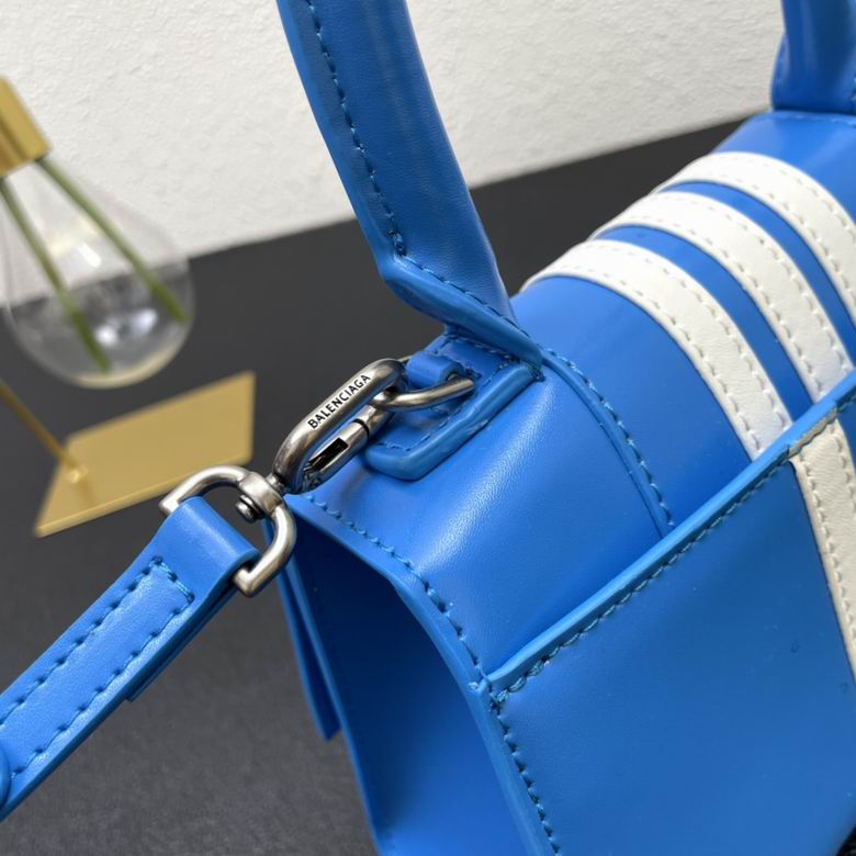 BLGA-Bags - Strap Story - 450