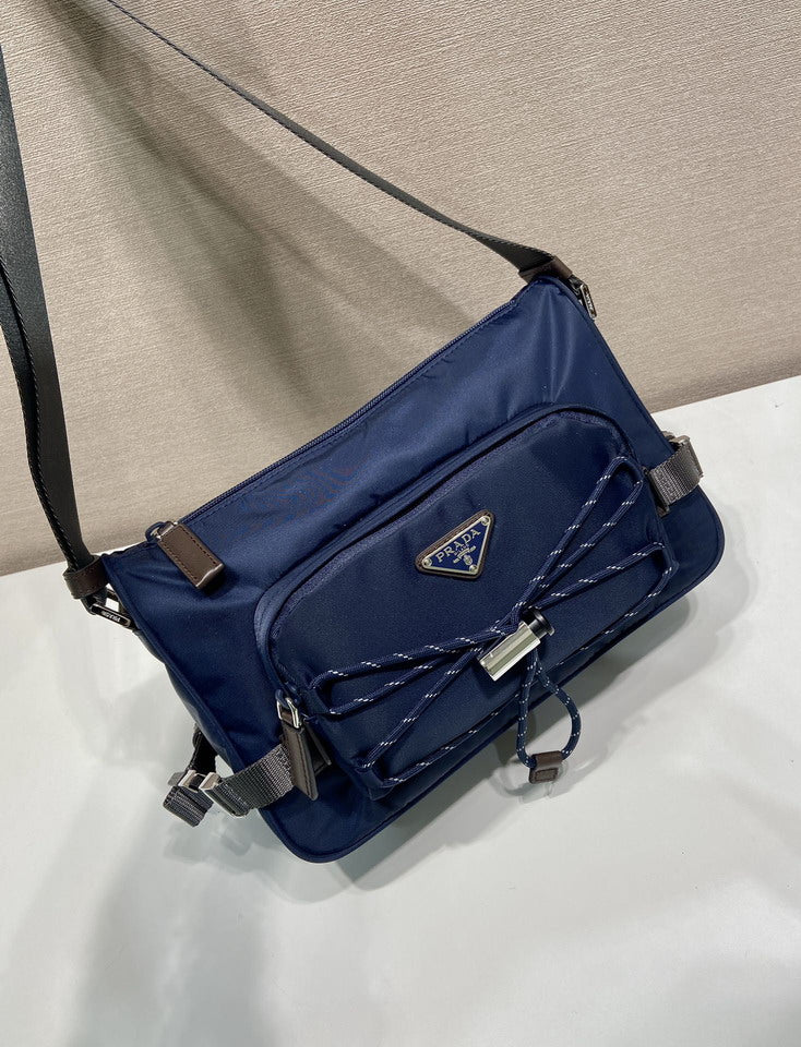PRD-Bags - Strap Story - 1962