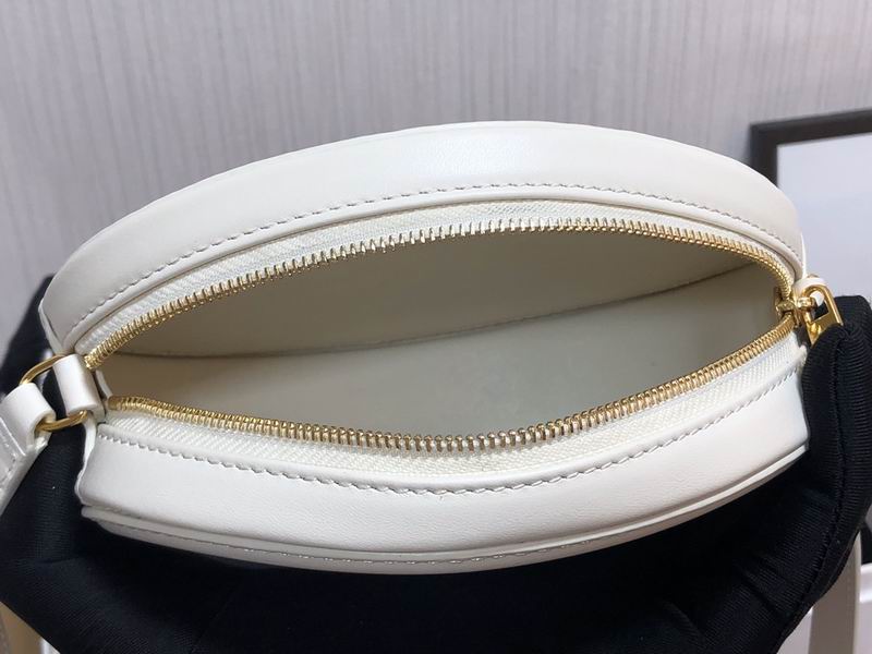 CLNE-Bags - Strap Story - 640