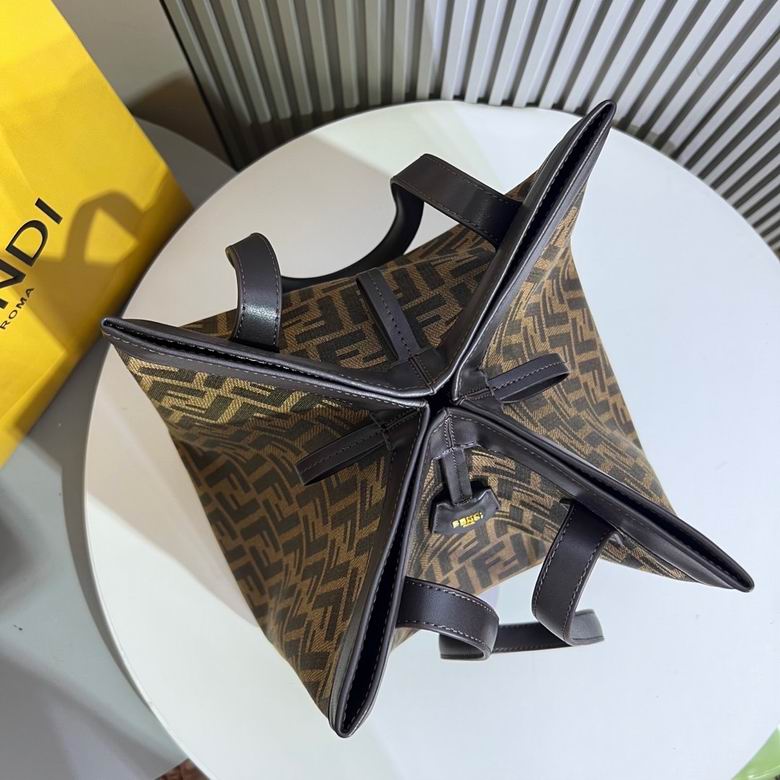 FDNI-Bags - Strap Story - 078