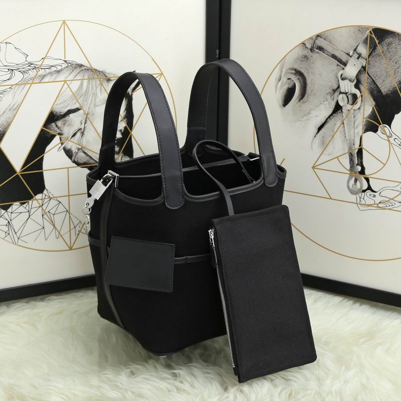 HMSM-Bags - Strap Story - 067