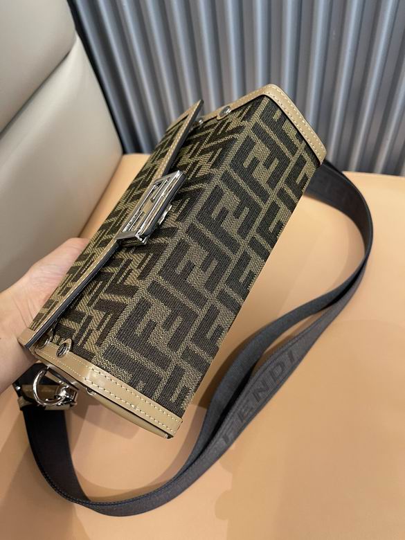 FDNI-Bags - Strap Story - 061