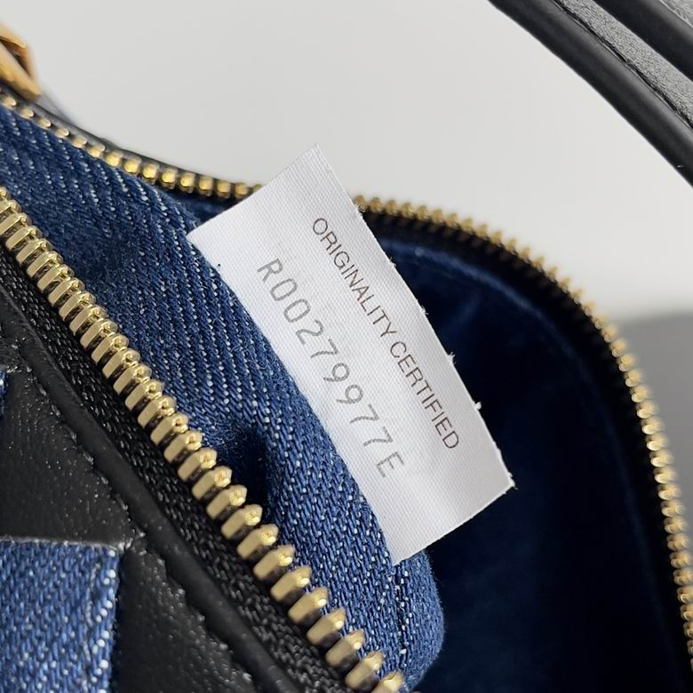BTVA-Bags - Strap Story - 254
