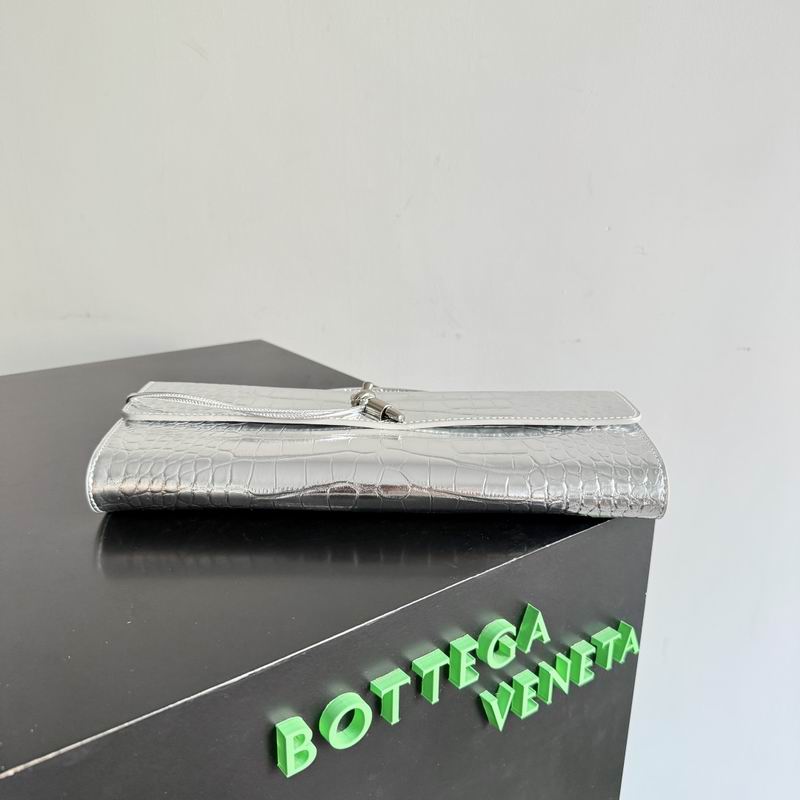 BTVA-Bags - Strap Story - 600
