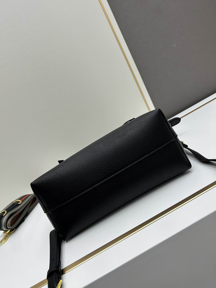 PRD-Bags - SheCary - 001