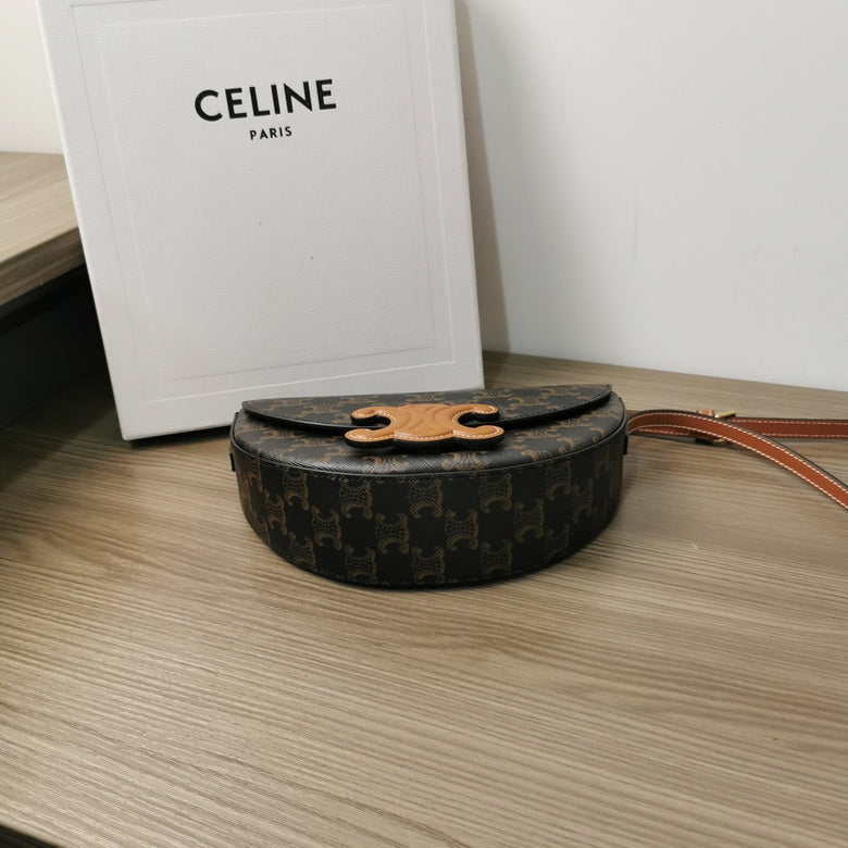 CLNE-Bags - Strap Story - 545