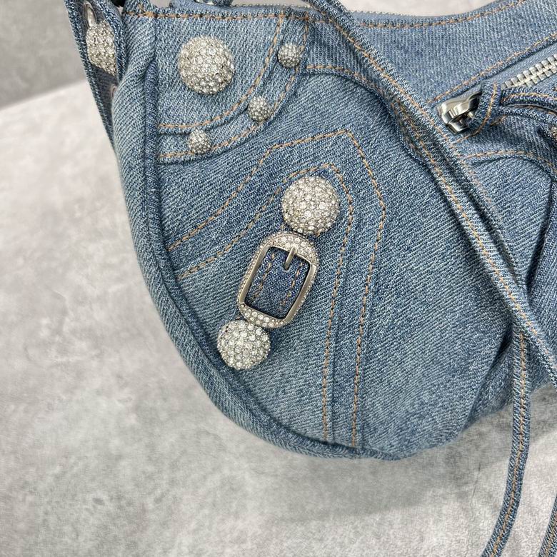 BLGA-Bags - Strap Story - 339