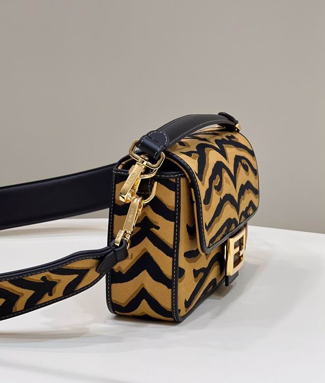 FDNI-Bags - Strap Story - 702