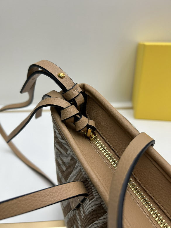 FDNI-Bags - Strap Story - 066