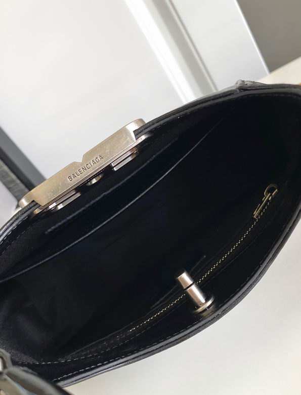 BLGA-Bags - Strap Story - 678