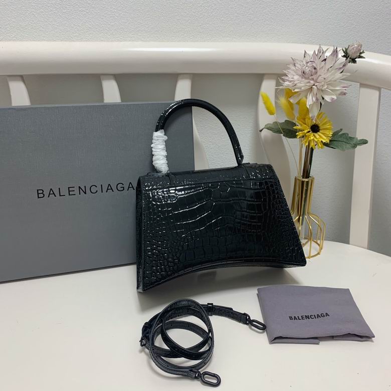 BLGA-Bags - Strap Story - 474