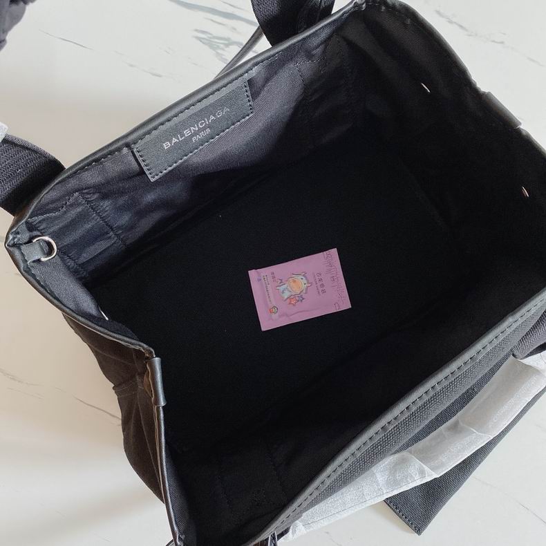 BLGA-Bags - Strap Story - 148