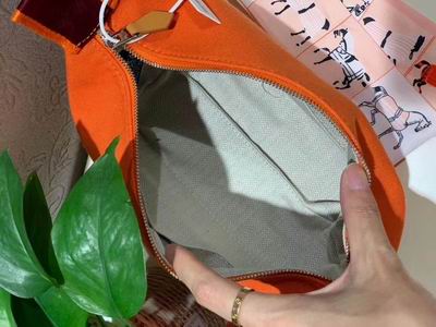 HMSM-Bags - Strap Story - 031