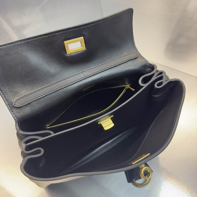 BLGA-Bags - Strap Story - 002