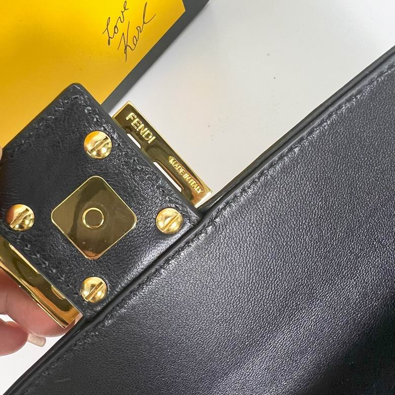 FDNI-Bags - Strap Story - 089