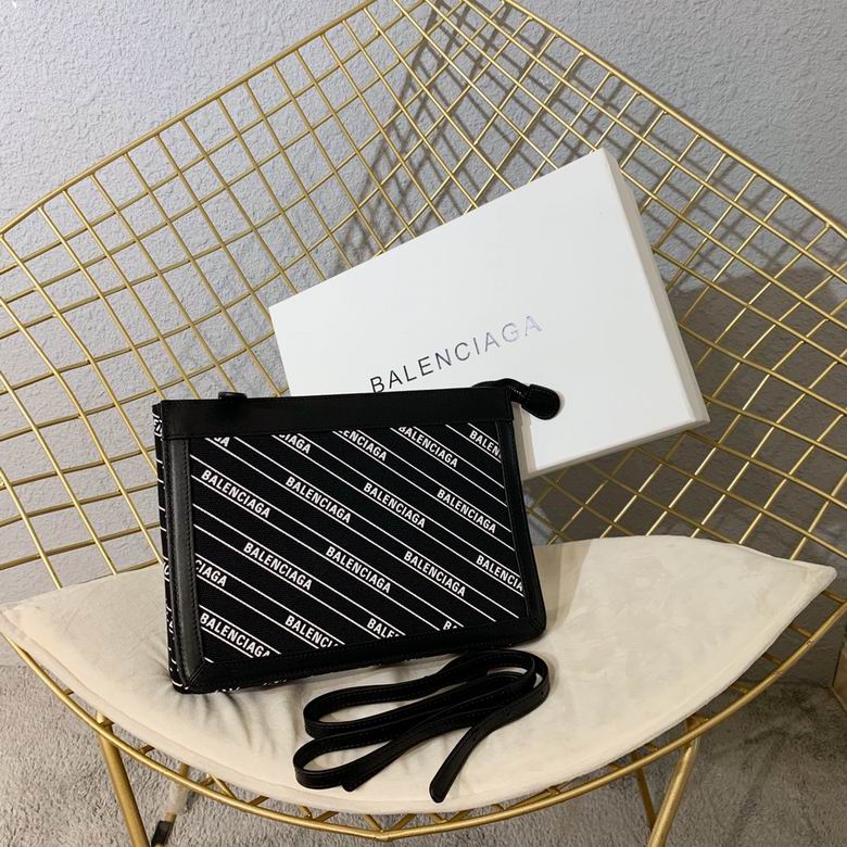 BLGA-Bags - Strap Story - 050