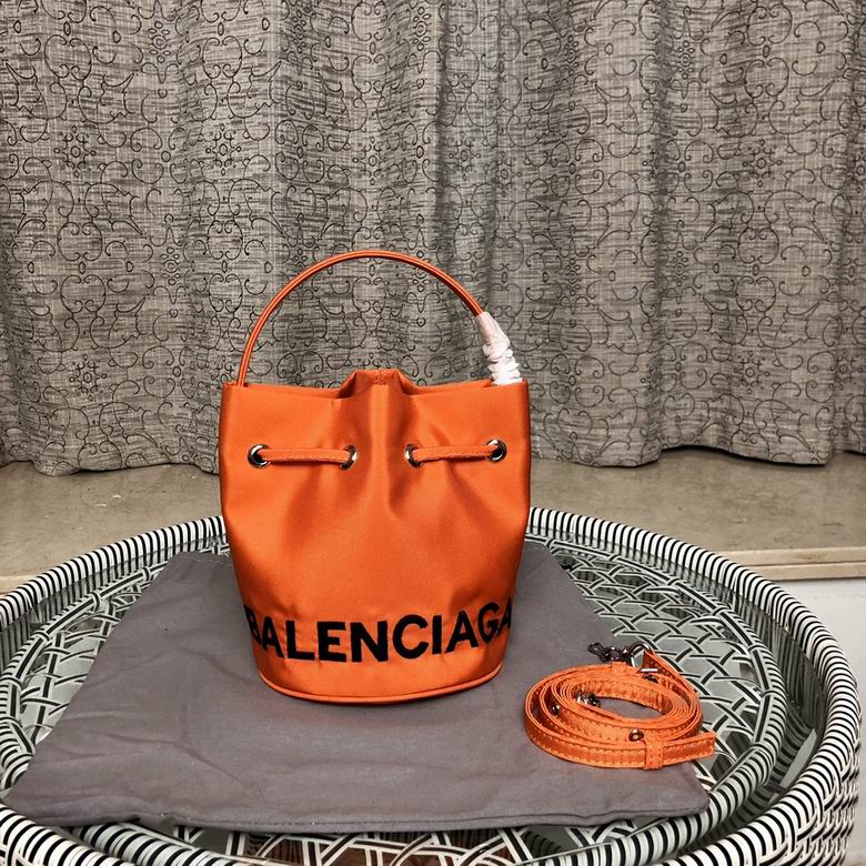 BLGA-Bags - Strap Story - 043
