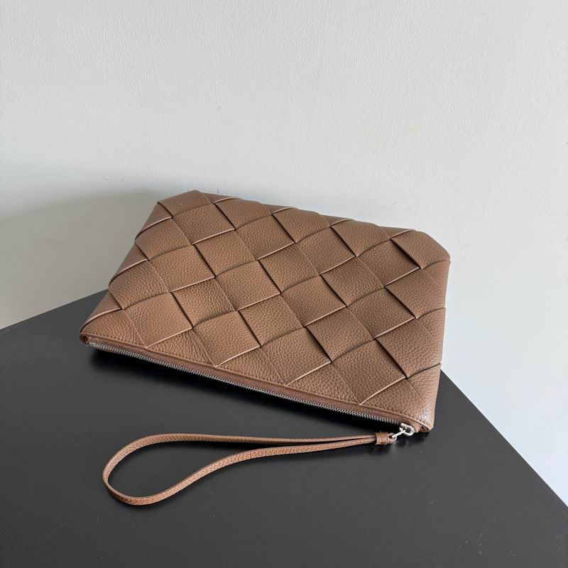 BTVA-Bags - Strap Story - 550
