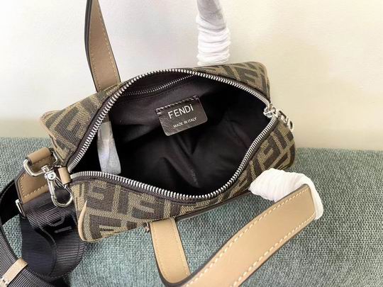 FDNI-Bags - Strap Story - 557