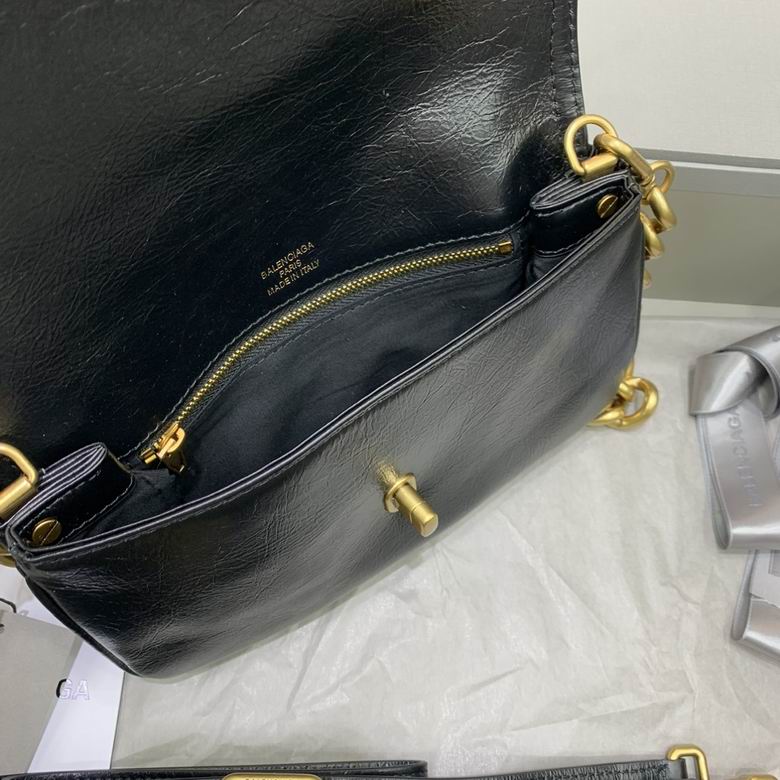 BLGA-Bags - Strap Story - 310