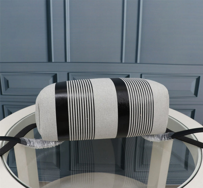 HMSM-Bags - Strap Story - 055