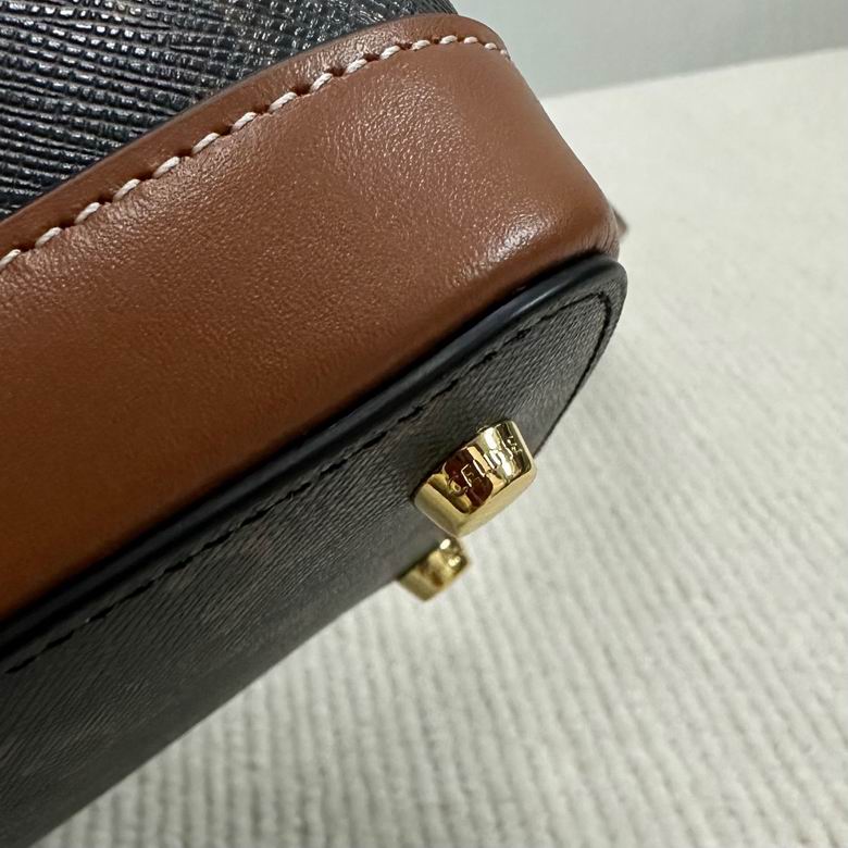 CLNE-Bags - Strap Story - 430