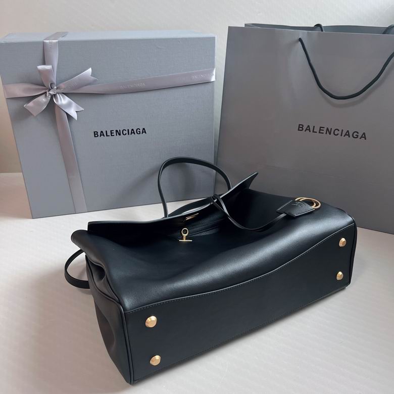 BLGA-Bags - Strap Story - 580
