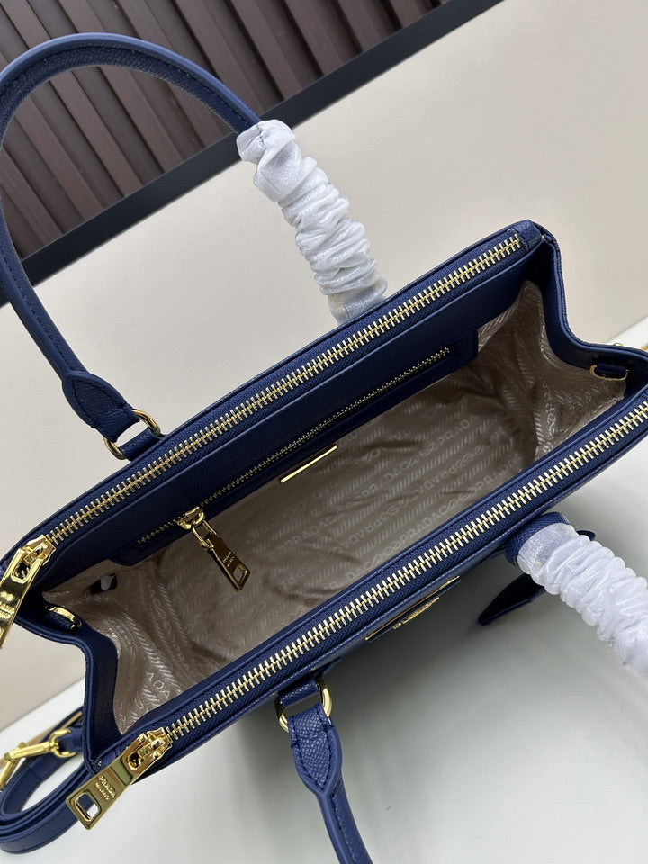 PRD-Bags - Strap Story - 1912