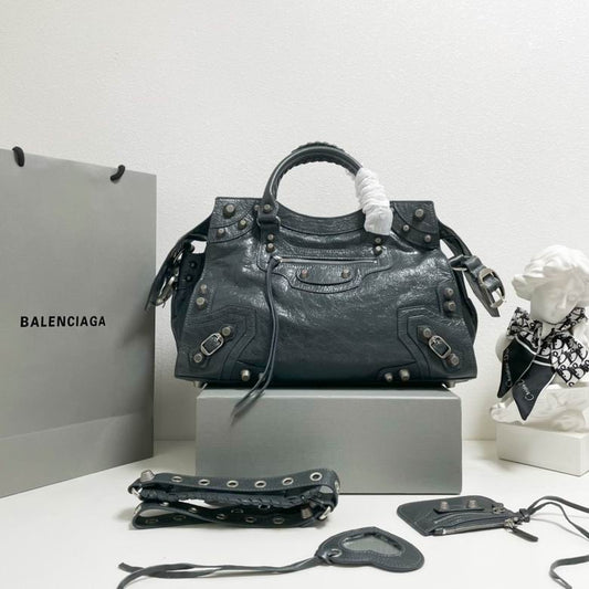 BLGA-Bags - Strap Story - 190