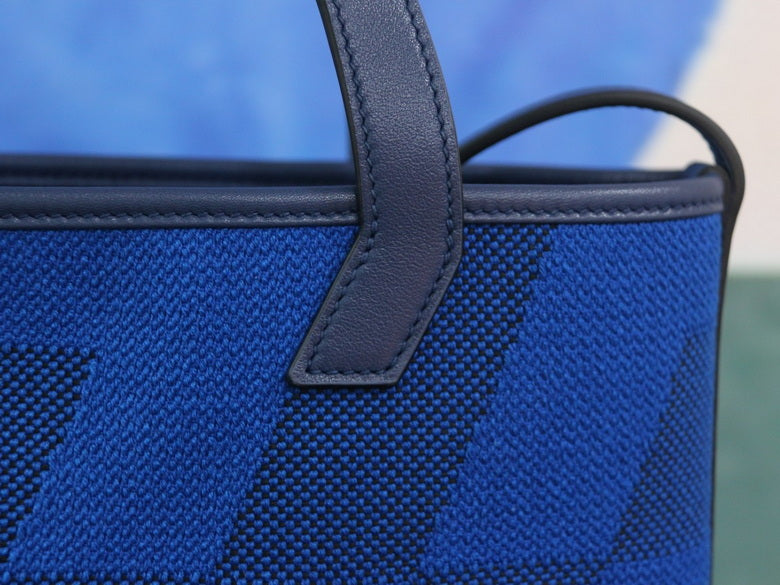 HMSM-Bags - Strap Story - 028