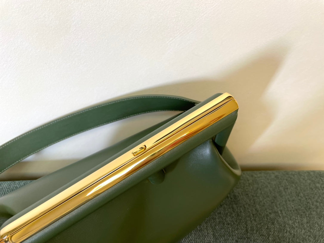FDNI-Bags - Strap Story - 620