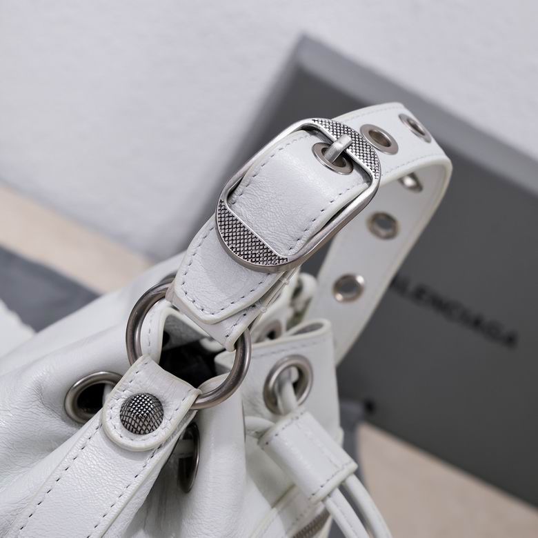 BLGA-Bags - Strap Story - 680