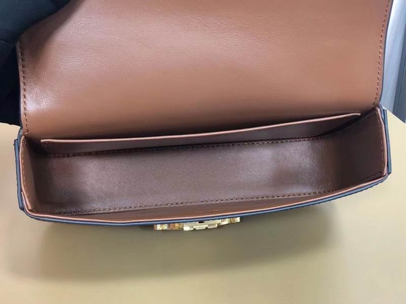 CLNE-Bags - Strap Story - 568