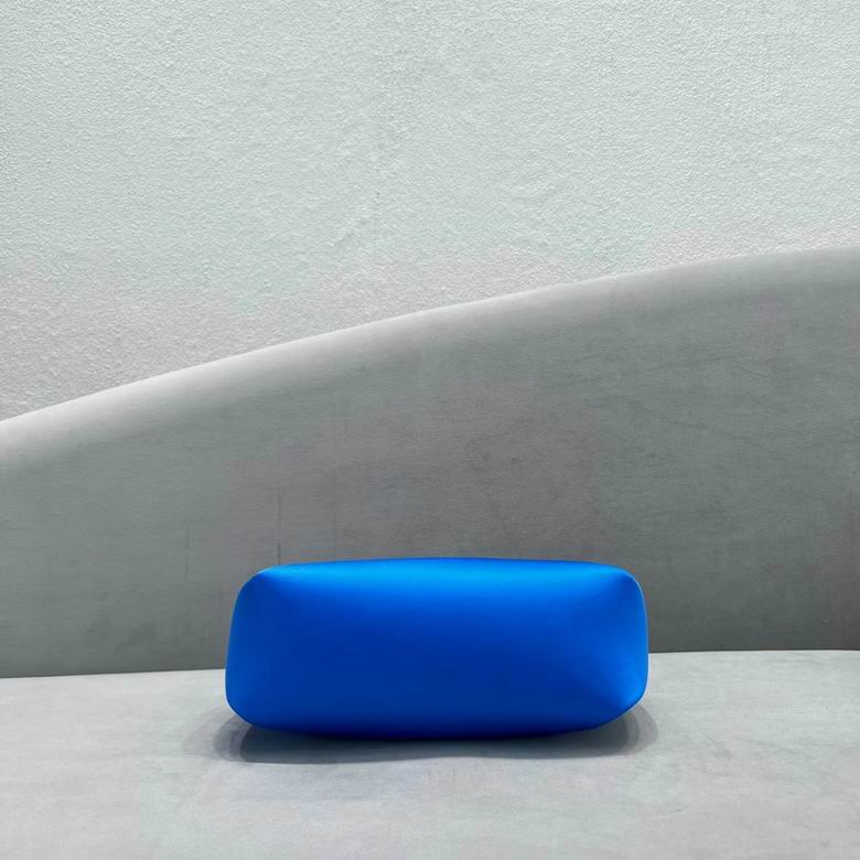 AXWG-Bag - Strap Story - 008