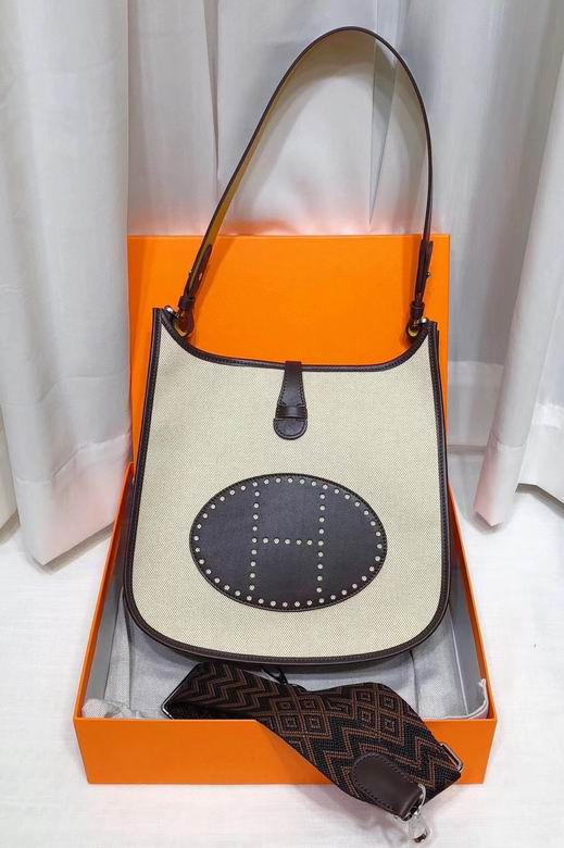 HMSM-Bags - Strap Story - 006