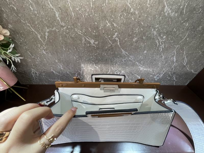 FDNI-Bags - Strap Story - 411