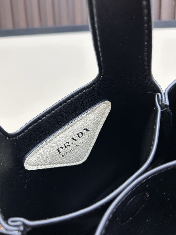 PRD-Bags - Strap Story - 1896