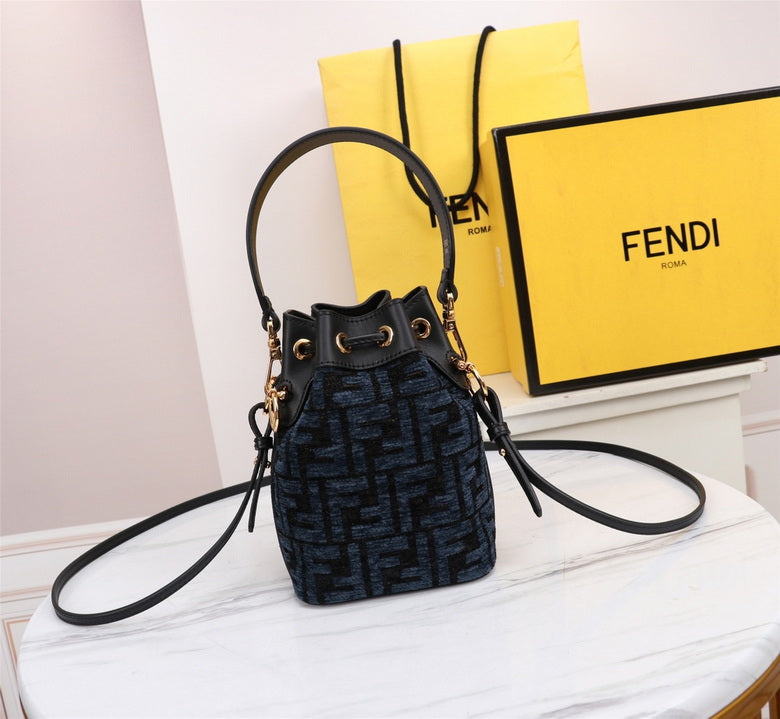 FDNI-Bags - Strap Story - 580