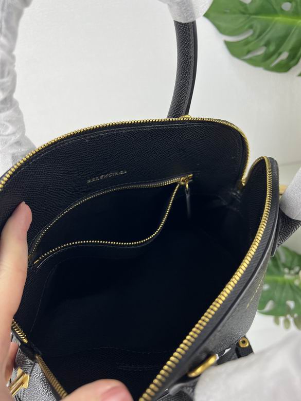 BLGA-Bags - Strap Story - 200