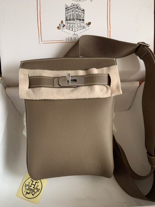 HMSM-Bags - Strap Story - 081